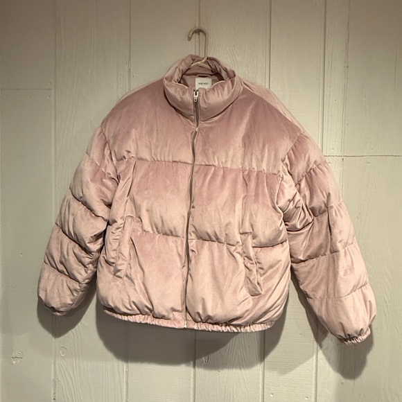 Old Navy Jackets & Blazers - Old Navy Soft Pink Puffer Jacket